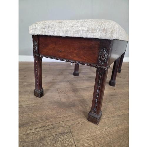 Large Antique Mahogany Stool, 1700s, in Very Good conditions.