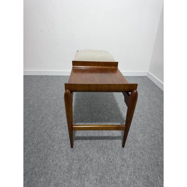 Brown Vintage Italian Wooden Bench in the style of the Reguitti Brothers, 1960 For Sale - Image 8 of 9