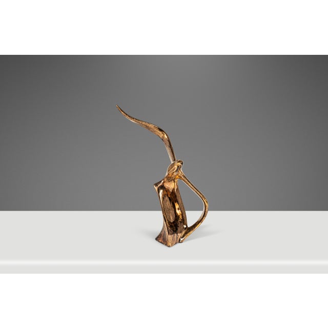 Mid-Century Modern Acid Etched Seagull Bird in Flight Table Sculpture in Porcelain, Usa, C. 1980s For Sale In Orlando - Image 6 of 18