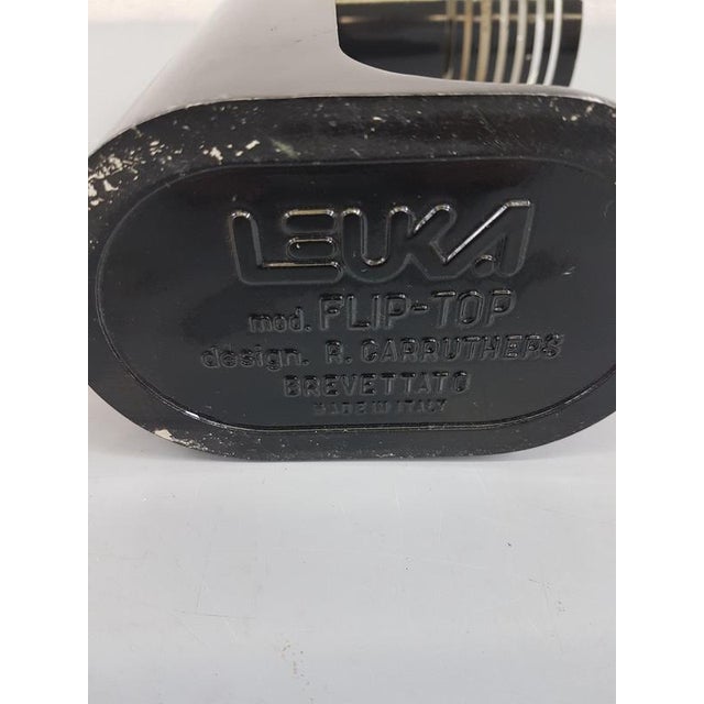 Italian Black Steel Flip Top Desk Lamp by Richard Carruthers for Leuka, 1970s For Sale - Image 5 of 6