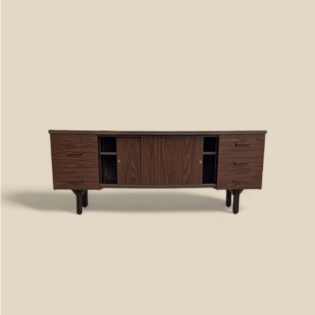 1970s Mid-Century Walnut-Grain Laminate Credenza For Sale - Image 9 of 18
