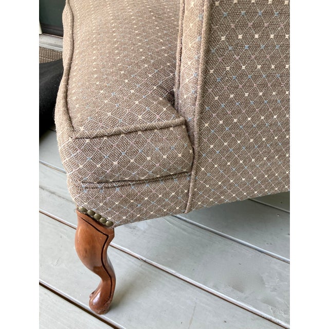 Stone Gray 1960s Traditional Side Chair With Tufted Back and Arms For Sale - Image 8 of 10