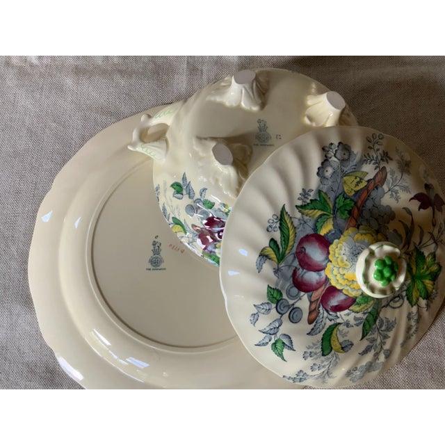 Exceptional Royal Doulton "Kirkwood" Pattern Game Pie Dish & Chop Plate Set, C. 1930 For Sale - Image 6 of 10