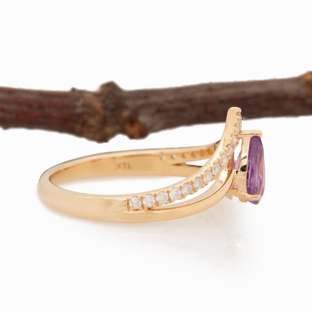 Pink Sapphire Ring With Natural Diamonds Accents: Solid 14k Gold, 7x4mm For Sale In Columbus - Image 6 of 10