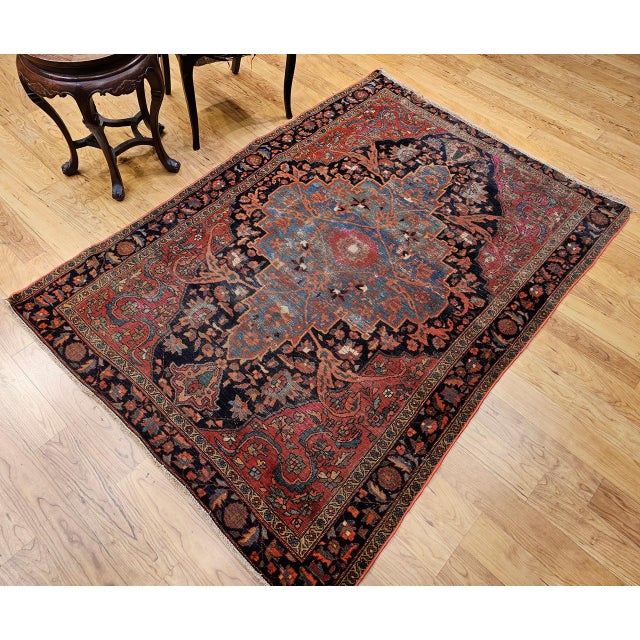 Red 19th Century Farahan Rug, Hand-Knotted Wool, Floral Medallion Design, Blue & Red, 4x6 For Sale - Image 8 of 18
