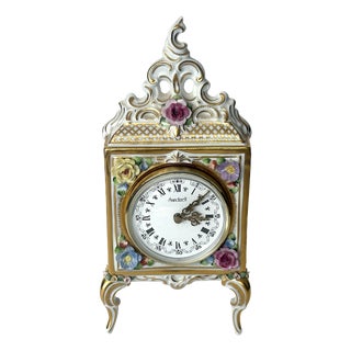 Vintage Quartz Table Clock, 1940s For Sale