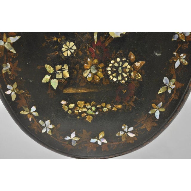 Black Antique English Victorian Mother of Pearl Inlay Black Lacquer Tilt Top Table For Sale - Image 8 of 18