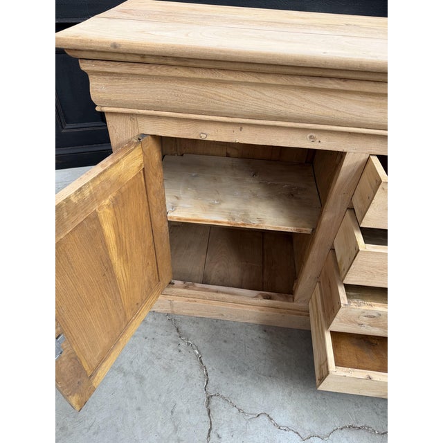 Elm Sideboard, Early 20th Century For Sale - Image 6 of 14