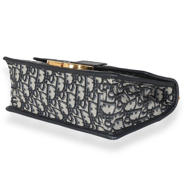 Animal Skin Navy Oblique Jacquard 30 Montaigne Chain Bag For Sale - Image 7 of 8