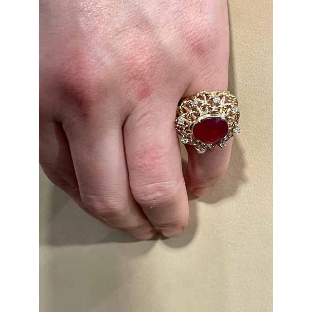4 Carat Treated Ruby and Diamond 14 Karat Yellow Gold Cocktail Ring For Sale - Image 12 of 18