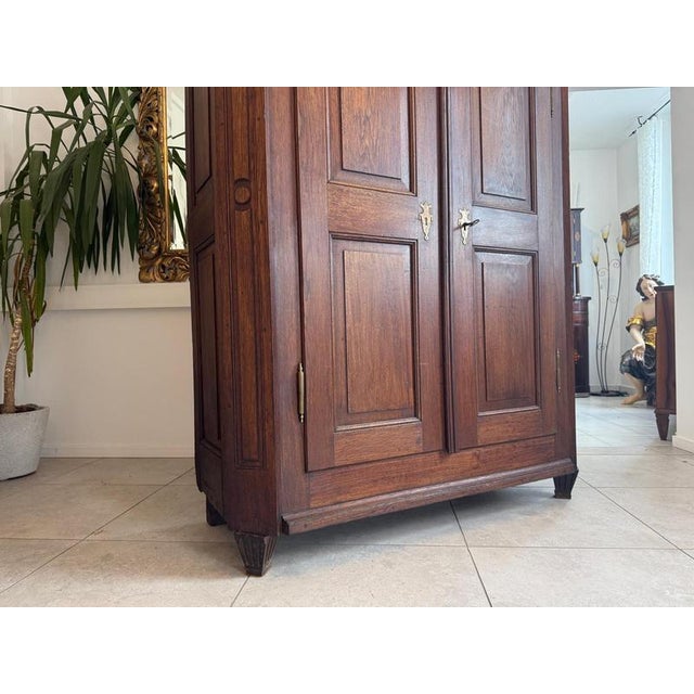 Baroque Hall Cabinet in Oak Wood For Sale - Image 17 of 18
