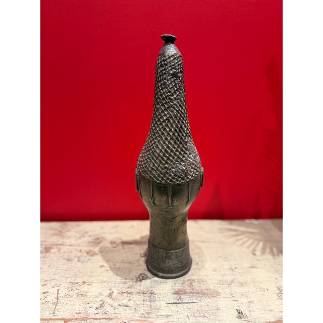 African Vintage African Head in Bronze With Intricate Detail. For Sale - Image 3 of 4
