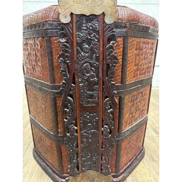 Early 20th Century Vintage Chinese Tiered Wicker Wedding Basket Betrothal Basket For Sale - Image 5 of 13