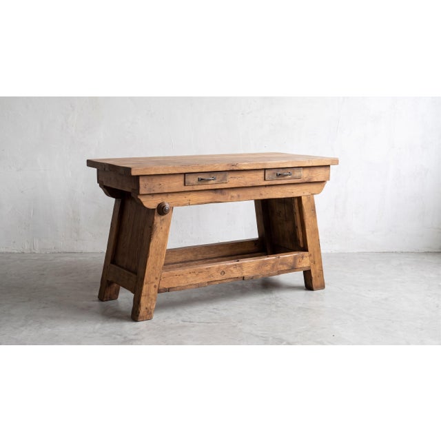 Early 20th Century French Artisan Workbench in Wood, 1880, in Very Good conditions. Designed before 1890 This piece has an...