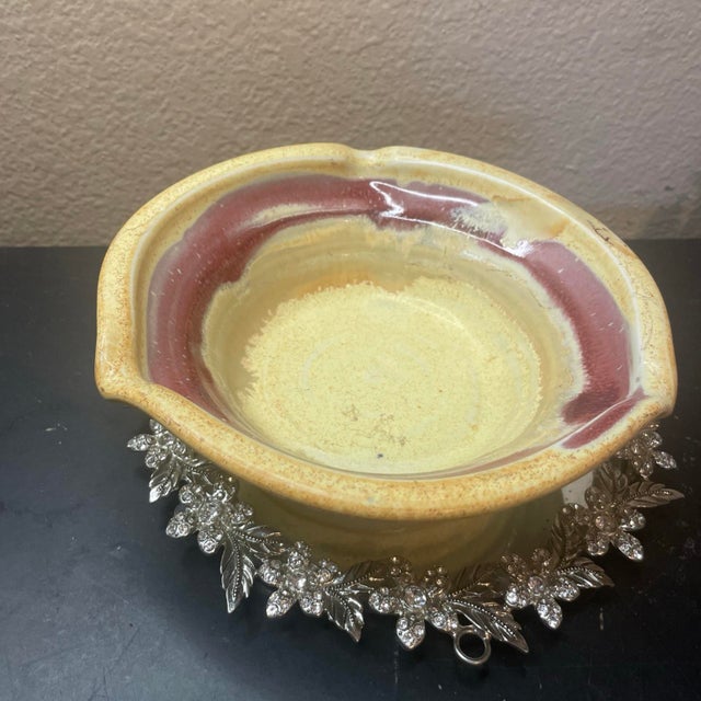 1970s Gorgeous Signed Stone Bridge Pottery Drip Glaze 7” Stoneware Bowl For Sale In Dallas - Image 6 of 8