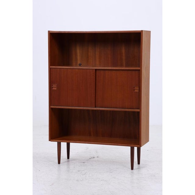 Mid-Century Danish Teak Bookcase with Sliding Doors, 1960s For Sale - Image 4 of 17