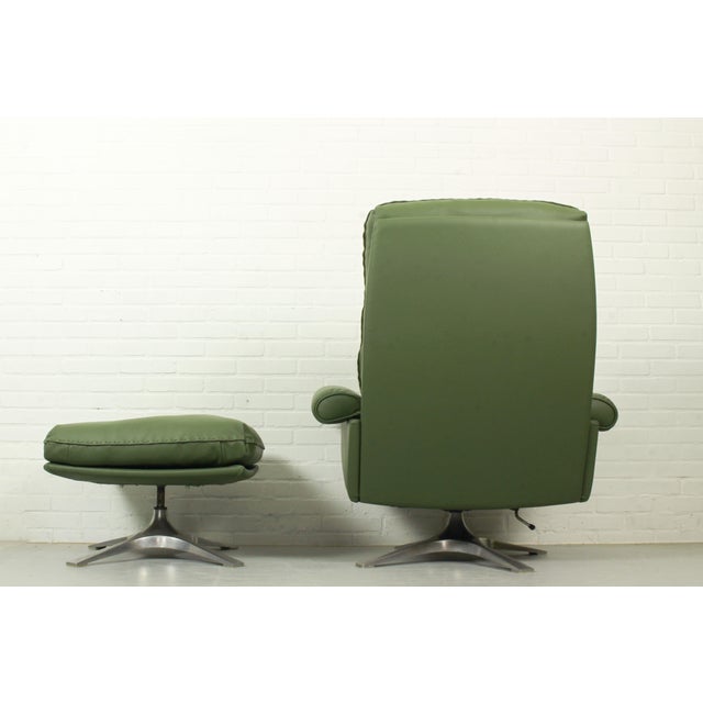 DS-31 High-Back Lounge Chair and Ottoman from de Sede, 1970s, Set of 2 For Sale - Image 10 of 13