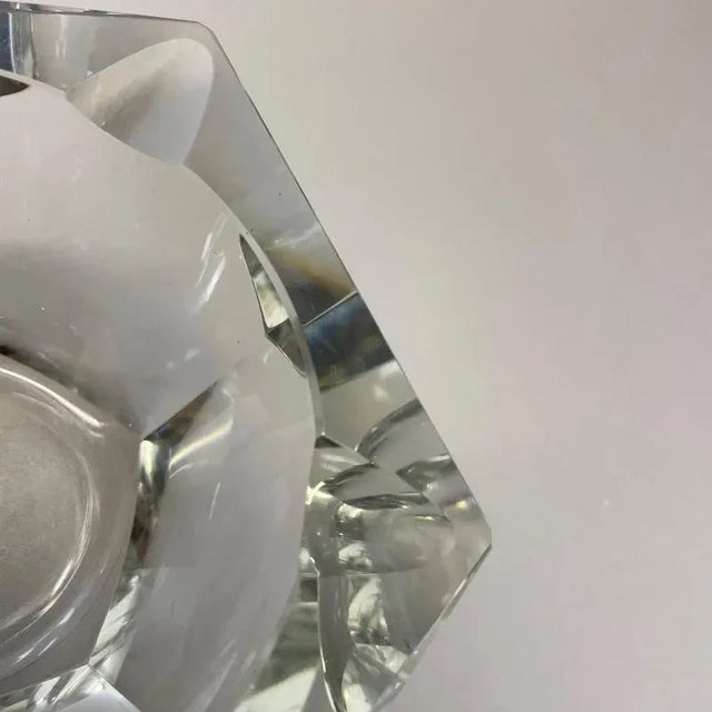 Large Murano Faceted Diamond Ashtray in the style of Flavio Poli, 1970s For Sale - Image 15 of 18