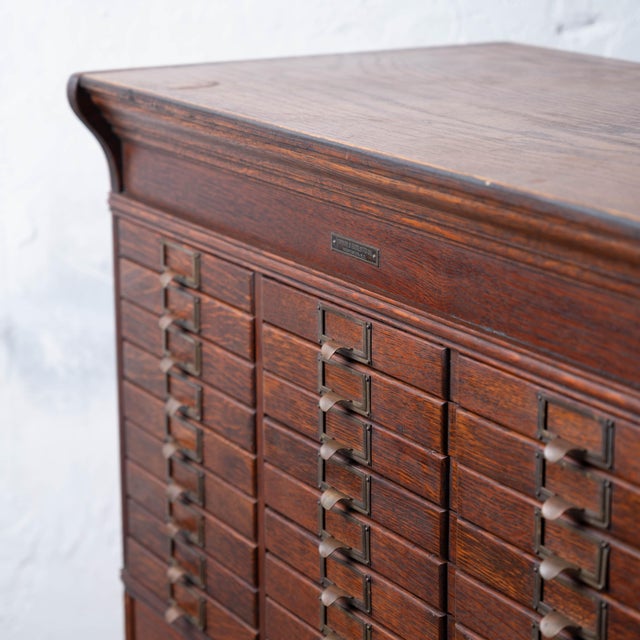 Yawman & Erbe Oak File Cabinet, c.1910 For Sale - Image 12 of 13