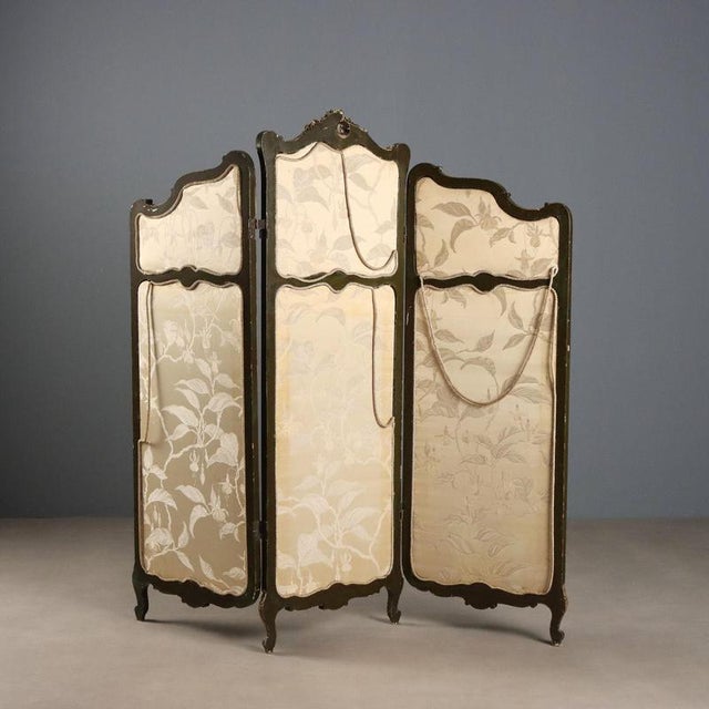 Baroque Screen in Gilt and Lacquered Wood For Sale - Image 10 of 11
