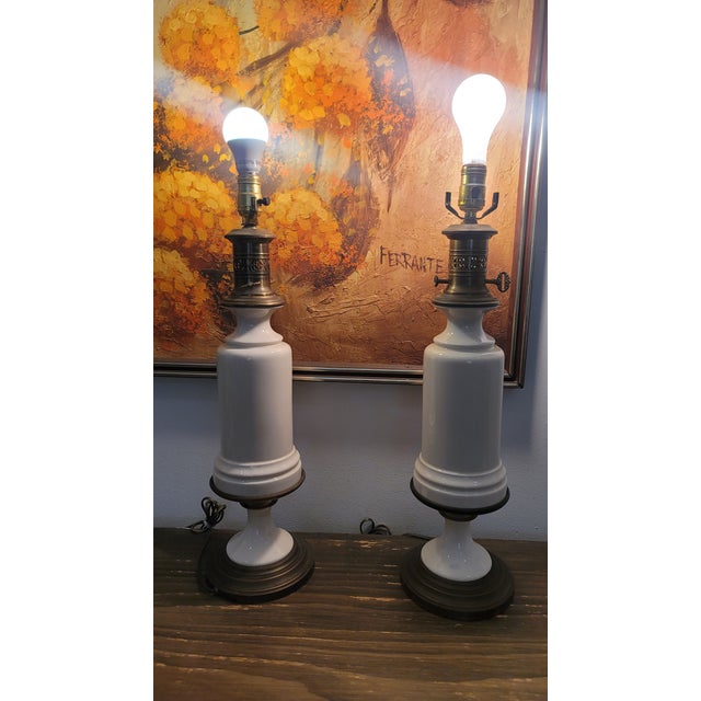 Ceramic 1980s Creamy White and Brass Table Lamps by Paul Hanson - a Pair For Sale - Image 7 of 7