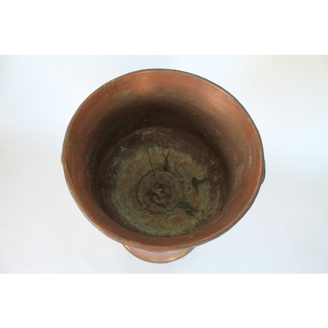 Farmhouse Monumental Footed Copper Planter / Jardiniere With Brass Side Handles and a Wide Flared Pedestal Base For Sale - Image 3 of 11