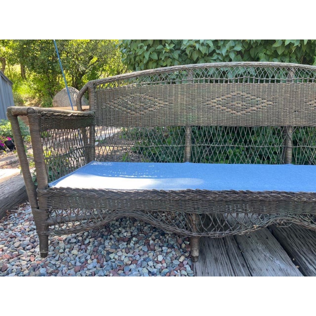 Cabin Wicker Settee 1930's For Sale - Image 3 of 12