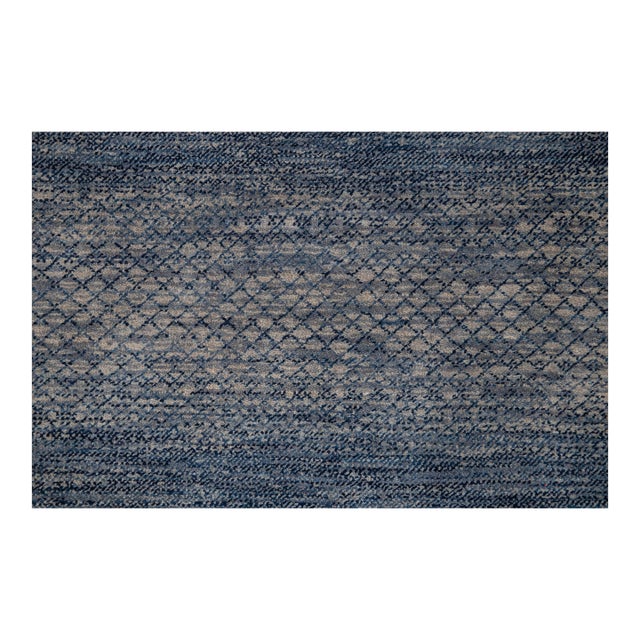 2.6' x 10' Savannah Hand Knotted Modern Blue Gray Wool & Silk Rug For Sale
