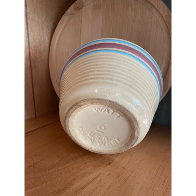 This is an offering of an early 1900’s stoneware bowl, Watt, USA, Oven Ware Banded Mixing Bowl, #6 Dimensions: 6"...