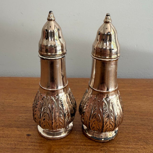 Godinger Vintage Silverplate Salt and Pepper Shakers, a Pair For Sale - Image 4 of 6