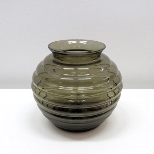 Wilhelm Wagenfeld Large Wilhelm Wagenfeld ‘Felicitas’ Vase, 1939 For Sale - Image 4 of 9