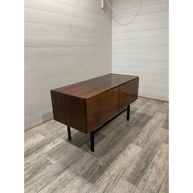 Retro / Vintage Side Board, 1979 In superb condition Dims; H= 63 cm W= 110 cm D= 46 cm