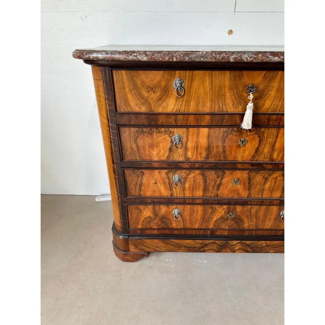 19th Century Neoclassical Burl Walnut Marble Top Chest of Drawer / Commodes For Sale - Image 6 of 12