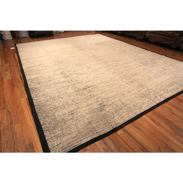 Gorgeous Large Cream Tones Modern Chic Area Rug, Country of Origin: Central Asia, Circa date: Modern Rugs