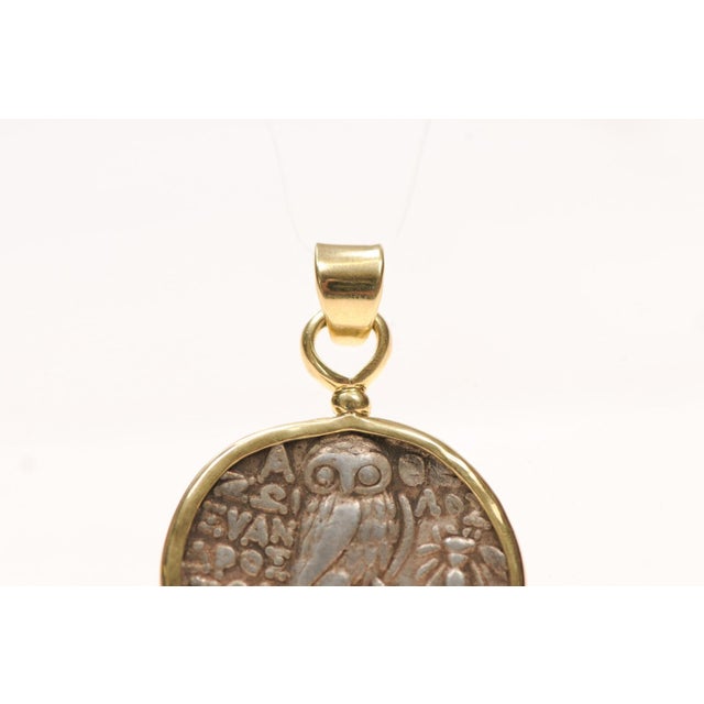 A New Style Tetradrachm Silver Coin Pendant Trimmed in 18k Gold For Sale In Atlanta - Image 6 of 12