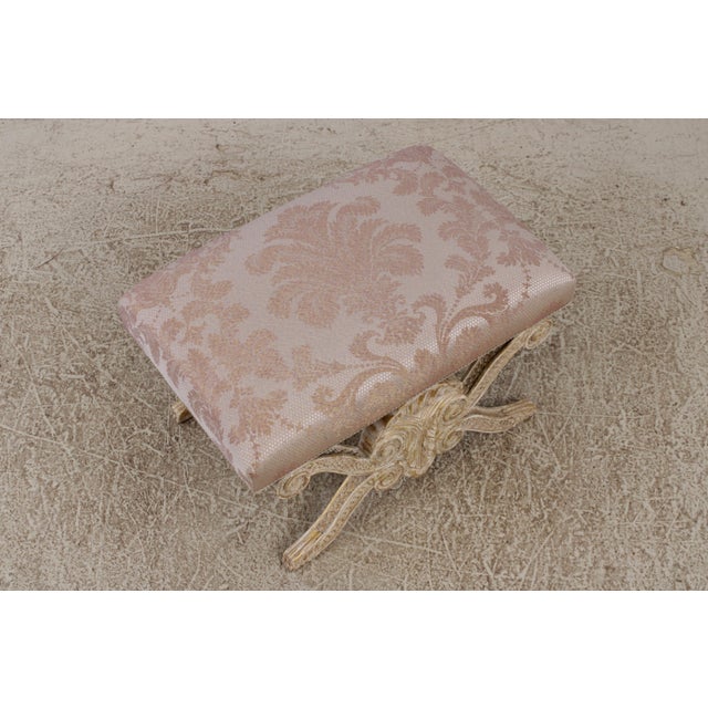 Traditional William Switzer Georgian Style Carved X Form Bench Stool For Sale - Image 3 of 14