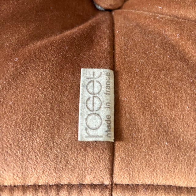 Mid-Century Modern Togo Lounge Chair by Michel Ducaroy for Ligne Roset, 1973 For Sale - Image 3 of 7