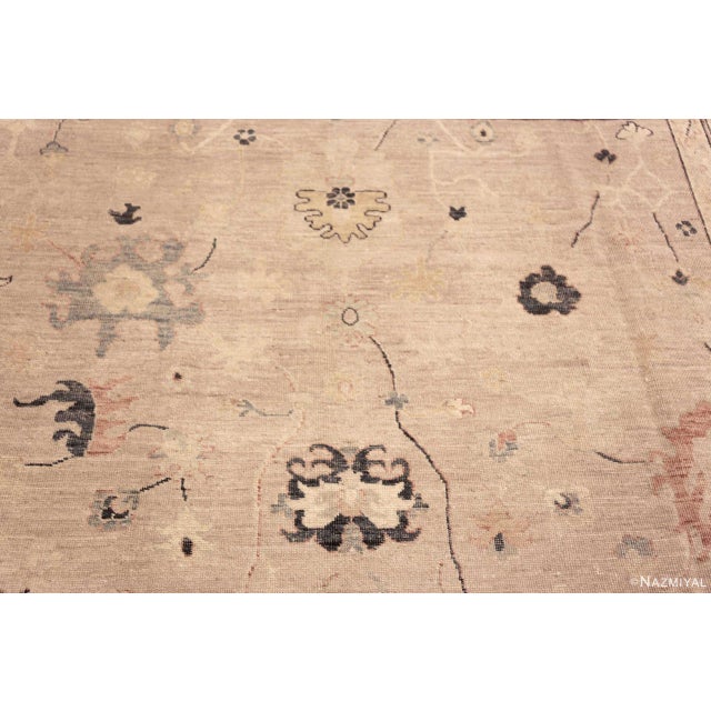 Nazmiyal Collection Neutral Light Color Contemporary Turkish Oushak Area Rug For Sale In New York - Image 6 of 7