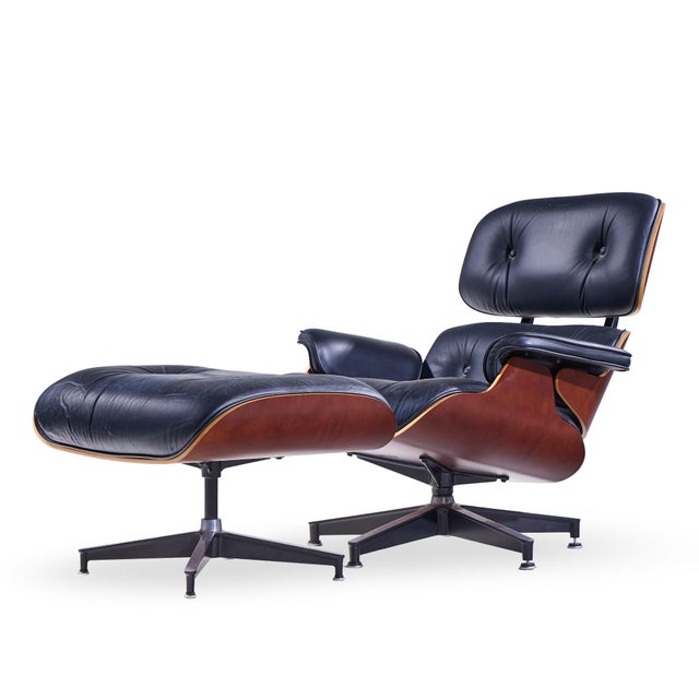 Mid-Century Modern Charles and Ray Eames for Herman Miller Mid Century Eames Chair and Ottoman For Sale - Image 3 of 11