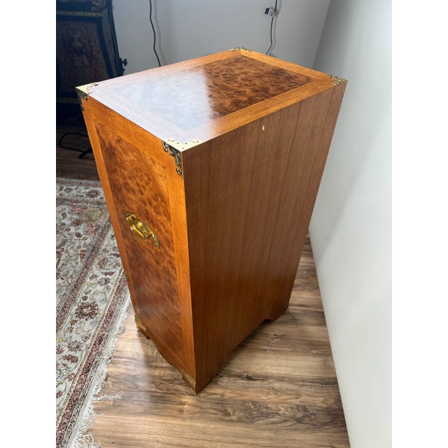 1980s Vintage Korean Elm Burl Brass Bound Bandaji Scholars Chest For Sale - Image 9 of 10