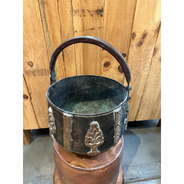 Antique Heavy Copper and Bronze Cauldron 19th Century For Sale In Nashville - Image 6 of 7