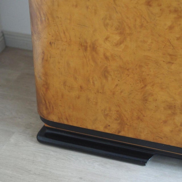 Art Deco Three-Door Wardrobe with Burl Wood Veneer, 1940 For Sale - Image 8 of 18