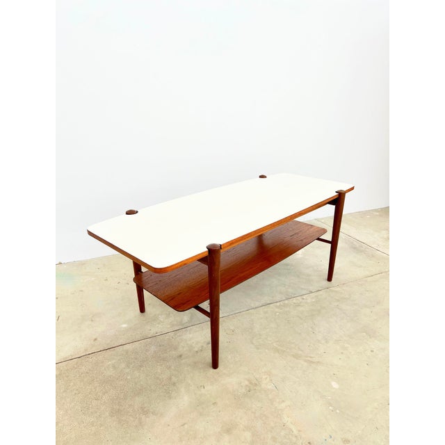 Teak Coffee Table with Reversible Top by Louis van Teeffelen for Webe, 1960s For Sale - Image 11 of 18