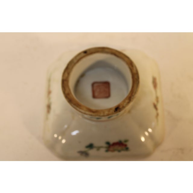 Antique 18th Century Chinese Export Famille Rose Porcelain Pedestal Dish Fine antique Chinese export porcelain pedestal...