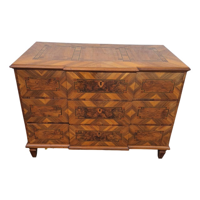 Louis Seiz Commode in Inlaid Walnut, 1790 For Sale