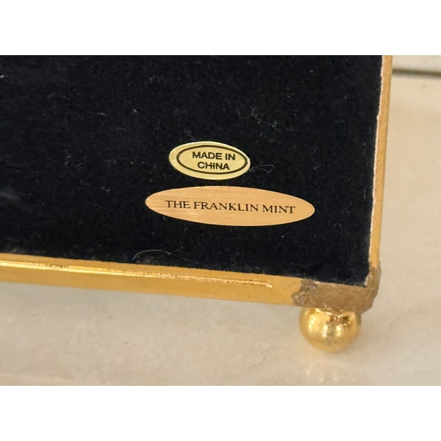 Carvers' Guild Vintage Franklin Mint Gold and Mirrored Wall Curio Display Shelf For Sale - Image 4 of 5