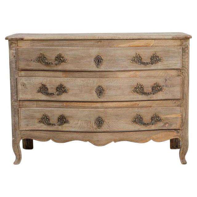 19th Century French Louis XV Style Oak Chest of Drawers For Sale - Image 15 of 18