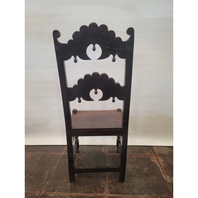 17th Century Antique Yorkshire Derbyshire Lancashire George II Oak Chair For Sale - Image 4 of 11