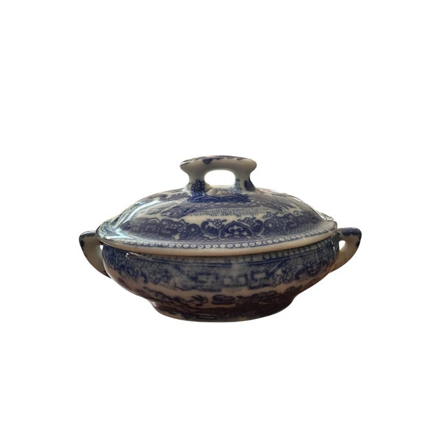 Blue 1940s Miniature Blue Willow Children’s Tea Set – 30 Pieces – Occupied Japan For Sale - Image 8 of 10