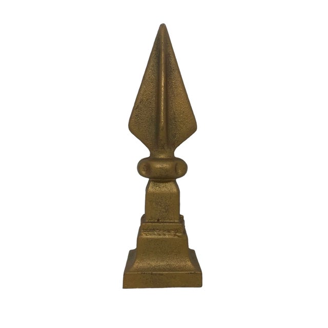 Contemporary Decorative Cast Iron Gold Painted Arrow Finial For Sale - Image 12 of 13